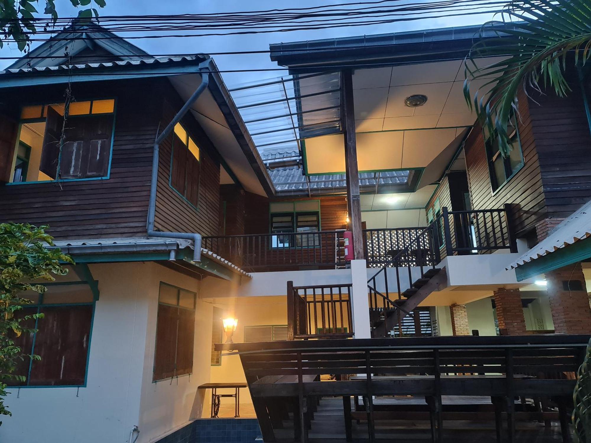 Ferienwohnung Tepbunthomhouse Ayutthaya Exterior foto