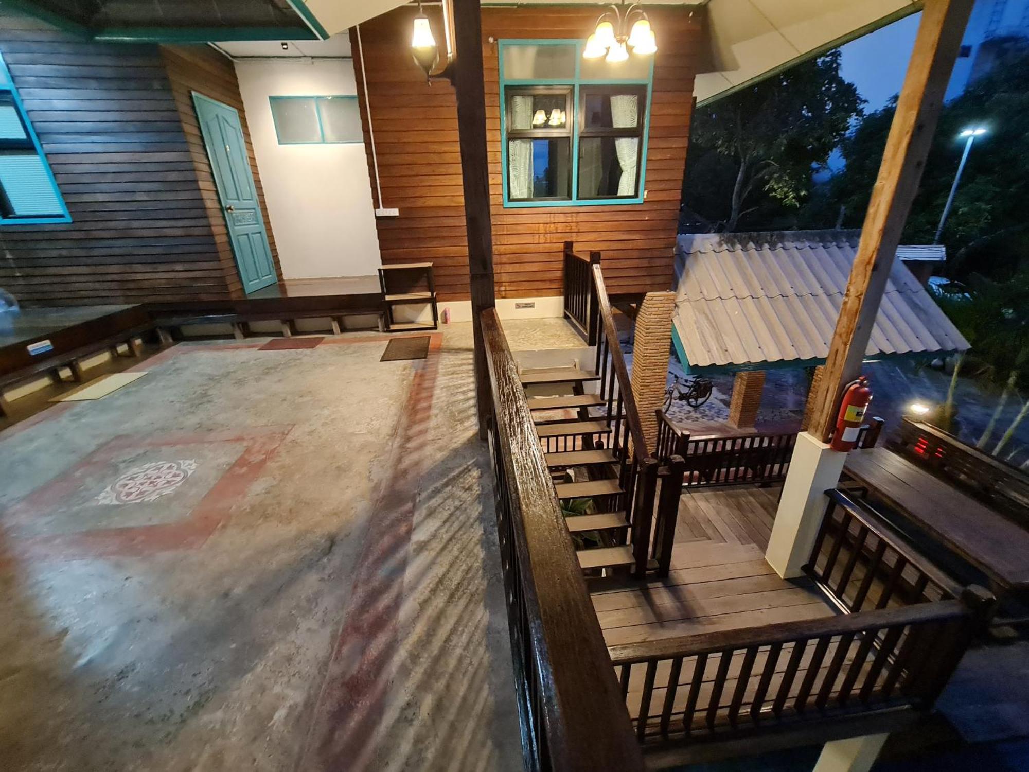 Ferienwohnung Tepbunthomhouse Ayutthaya Exterior foto