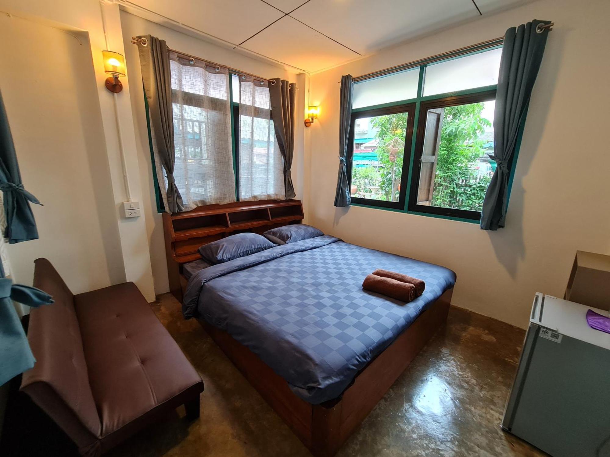 Ferienwohnung Tepbunthomhouse Ayutthaya Exterior foto
